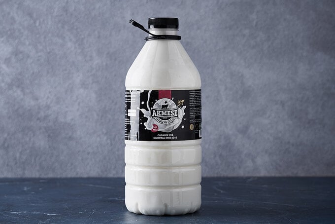 Organik Çiğ Süt 3 L AKMEŞE